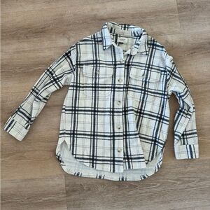 American Eagle Outfitters Cream and Black Checkered Shirt